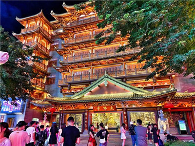 1. 什么是商务模特? 1. 什么是商务模特?